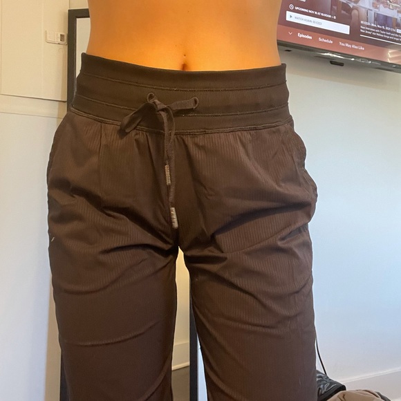 SOLD Lululemon Capri Pants - Picture 3 of 5